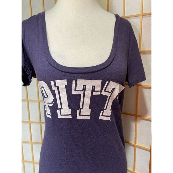 Victoria's Secret PINK Sm Pitt Tee - Picture 1 of 12